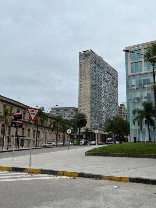 Hermoso En Casco Historico Con Vistas Al Rio Apartment Montevideo